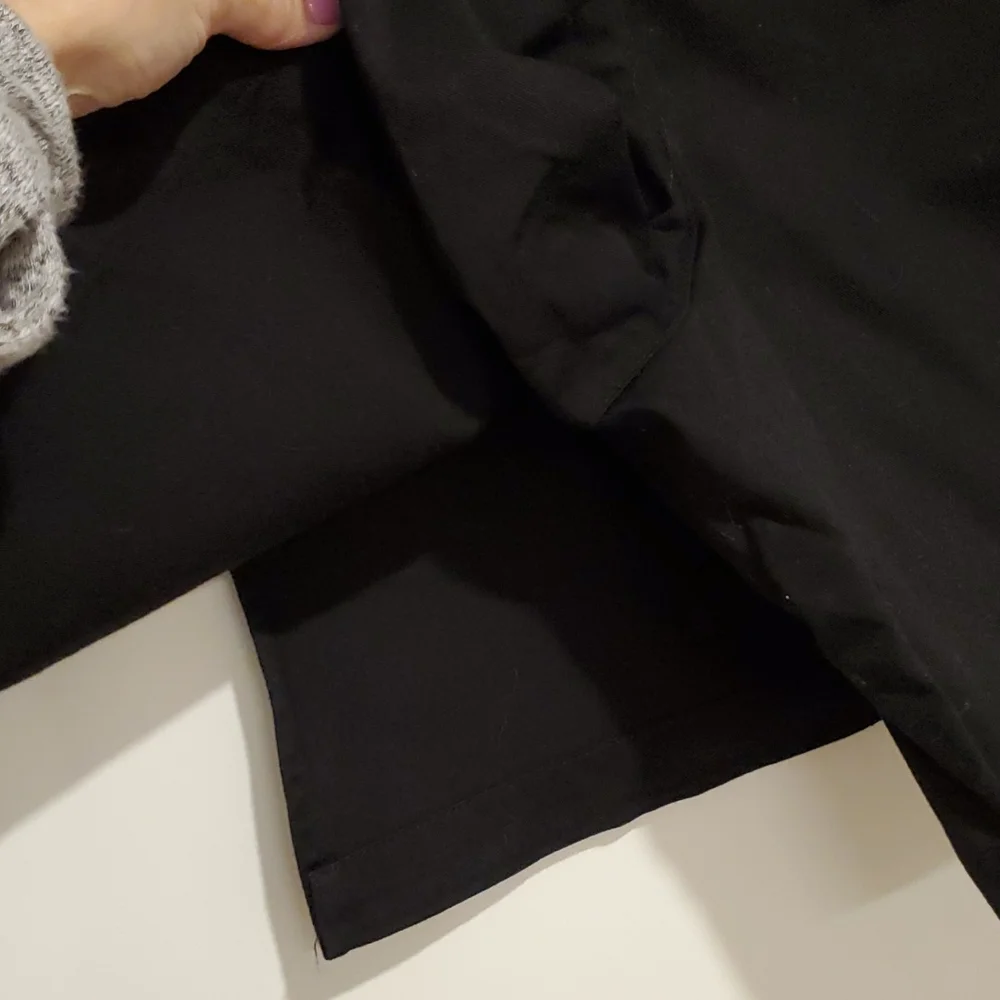 Rafaella Black skort front zipper hook closure flap sz. 16